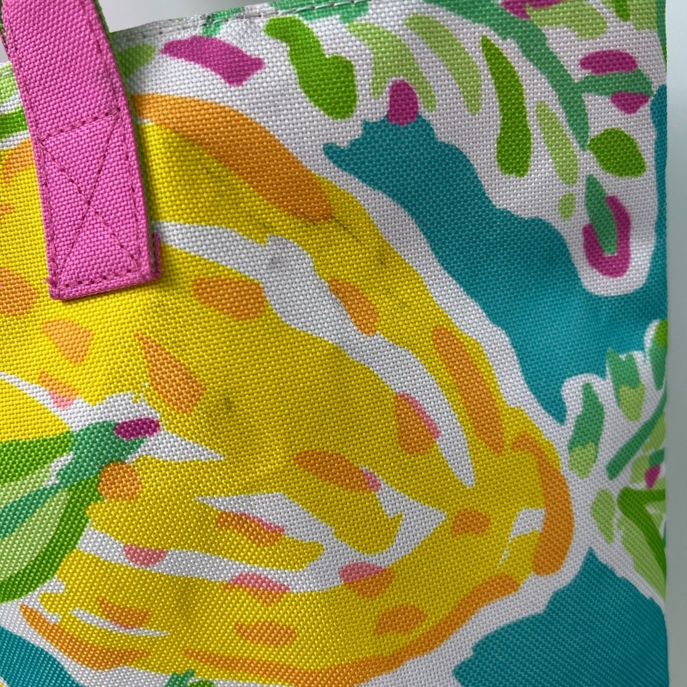 Lilly Pulitzer X Estée Lauder - Picture 7 of 12